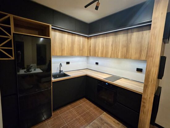Изработка на кухня